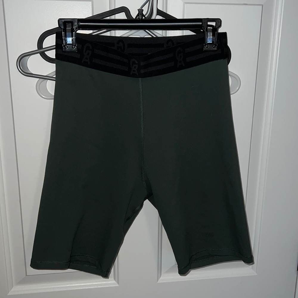 Like new good American bike shorts